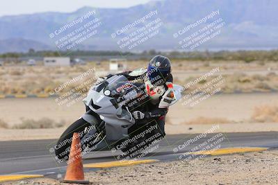 media/Dec-17-2022-SoCal Trackdays (Sat) [[224abd9271]]/Turn 9 Inside (1pm)/